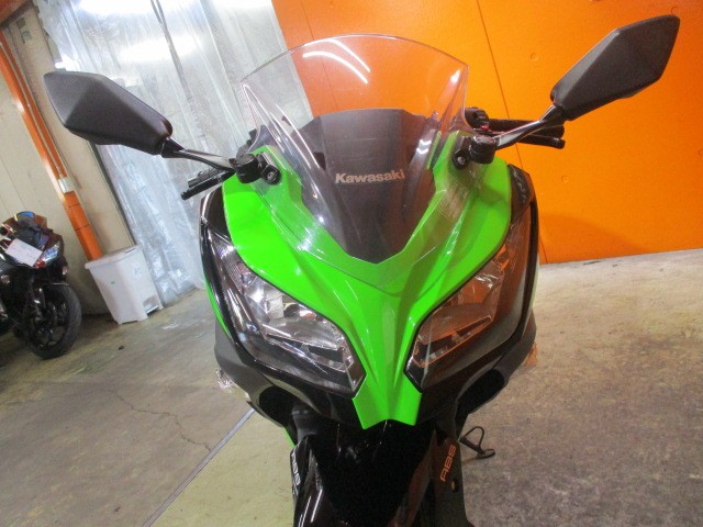 フロントから見てもこの通り状態グッド！流石ＮＩＮＪＡの冠を持つこの一台！迫力が違いますよね！